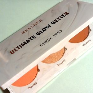 Ultimate Glow Getter Cheek Trio